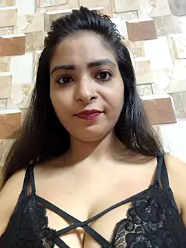 QUEEN-ADITI online show from October 2025 04:08:02 PM