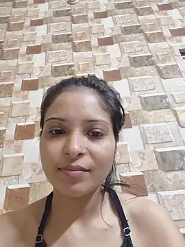 QUEEN-ADITI online show from November 2025 06:19:02 PM