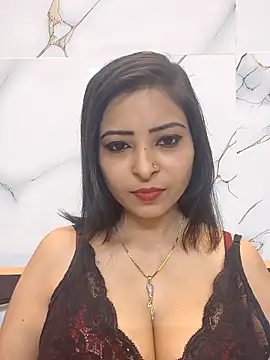QUEEN-ADITI online show from February 2026 04:16:02 PM