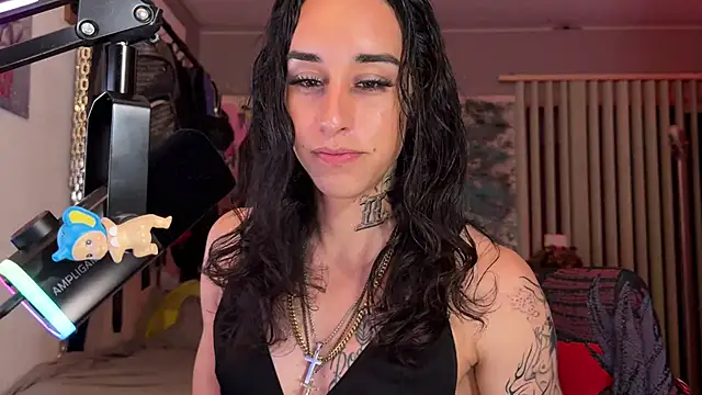 xoFrankie online show from June 2026 03:34:02 AM