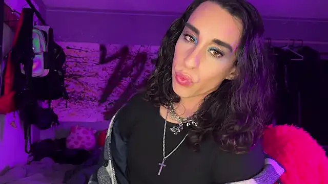 xoFrankie online show from November 2025 05:23:01 AM