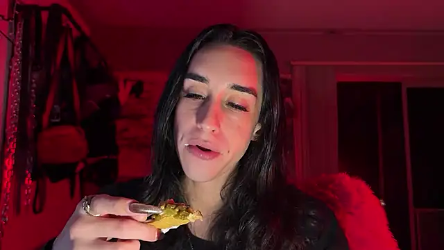 xoFrankie online show from March 2026 03:30:02 AM