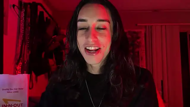 xoFrankie online show from March 2026 03:44:02 AM