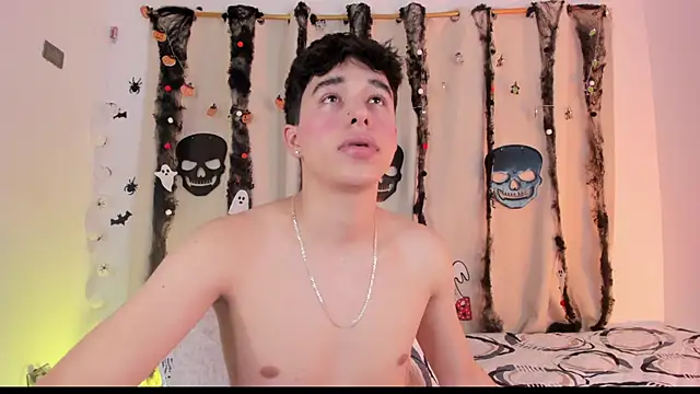 mrhot night online show from October 2025 12:00:02 AM