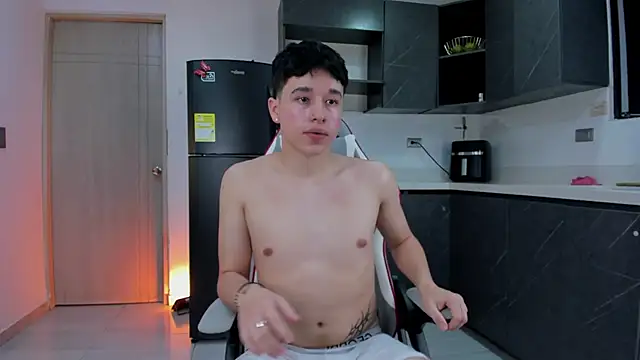 mrhot night online show from March 2026 01:06:01 AM