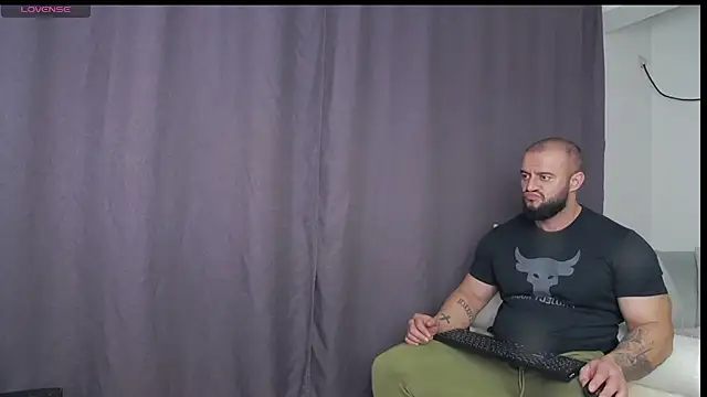 RickyMiami1 online show from November 2025 10:13:01 PM