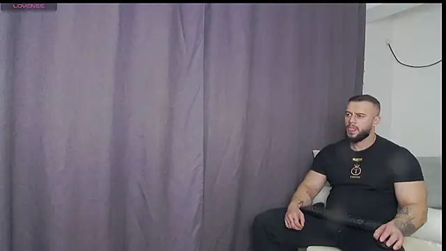 RickyMiami1 online show from February 2026 01:32:01 PM