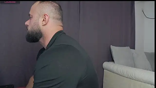 Snapshot of RickyMiami1 chatting on October 2025 01:35:02 PM RickyMiami1 online show from October 2025 01:35:02 PM