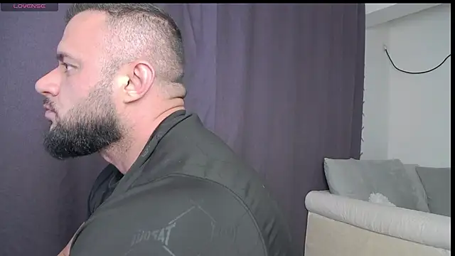 Snapshot of RickyMiami1 chatting on April 2026 06:23:01 PM RickyMiami1 online show from April 2026 06:23:01 PM