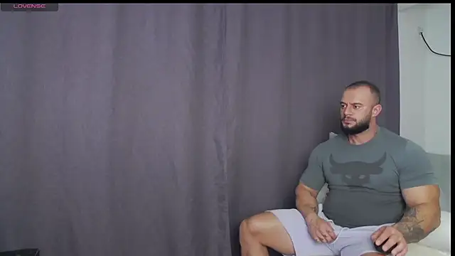 Snapshot of RickyMiami1 chatting on September 2025 05:53:02 PM RickyMiami1 online show from September 2025 05:53:02 PM