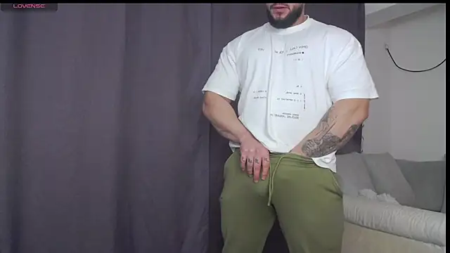 RickyMiami1 online show from February 2026 06:17:02 PM