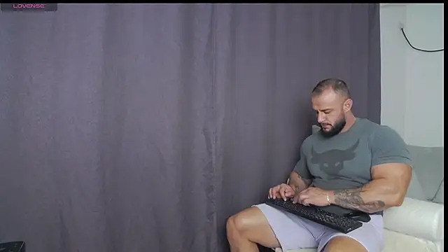 Snapshot of RickyMiami1 chatting on September 2025 06:14:02 PM RickyMiami1 online show from September 2025 06:14:02 PM