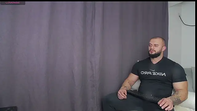 RickyMiami1 online show from November 2025 06:30:01 PM