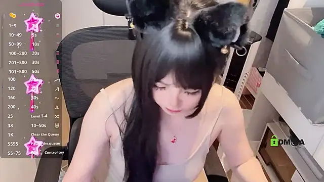 Zora 888 online show from September 2025 05:05:01 PM