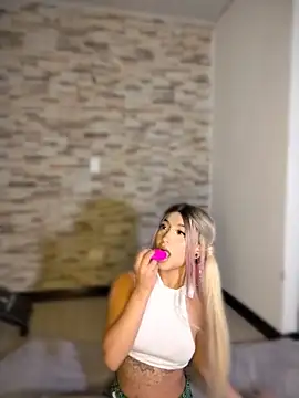 Ella rr online show from April 2026 03:35:01 AM