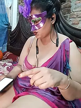 Snapshot of Tanisha-Chy chatting on June 2026 05:55:01 PM Tanisha-Chy online show from June 2026 05:55:01 PM