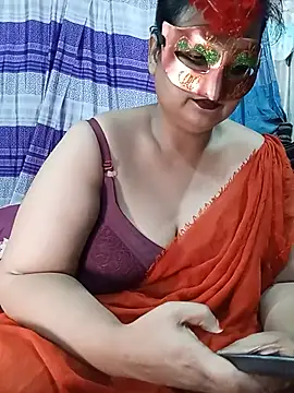 Snapshot of Tanisha-Chy chatting on June 2026 05:58:01 PM Tanisha-Chy online show from June 2026 05:58:01 PM