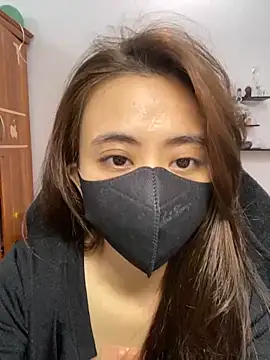 Mochi21 online show from December 2025 03:00:02 AM