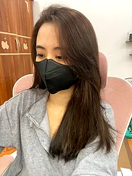 Mochi21 online show from November 2025 05:12:02 AM