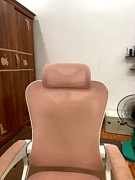 Mochi21 online show from November 2025 04:05:01 AM