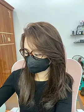 Mochi21 online show from November 2025 05:08:01 AM