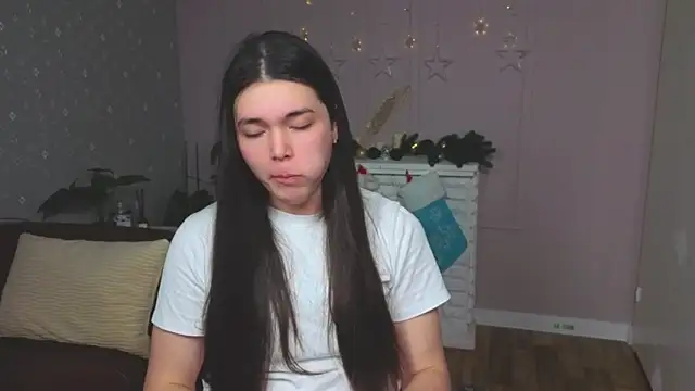 Albi Glow online show from January 2026 04:35:02 PM