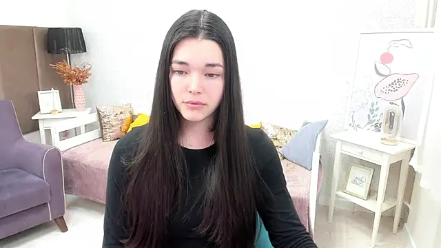 Albi Glow online show from December 2025 05:49:02 PM