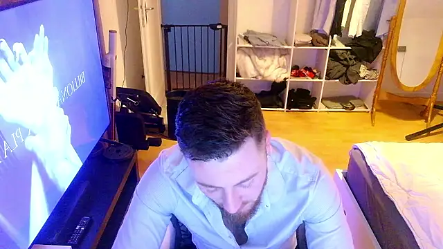 Snapshot of Keviios chatting on January 2026 04:24:02 PM Keviios online show from January 2026 04:24:02 PM