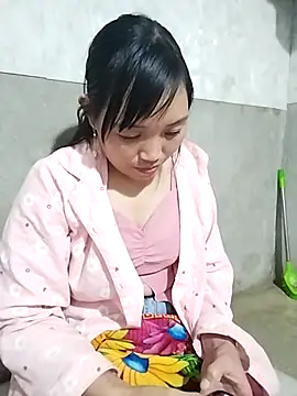 susu-00 online show from October 2025 03:23:02 PM