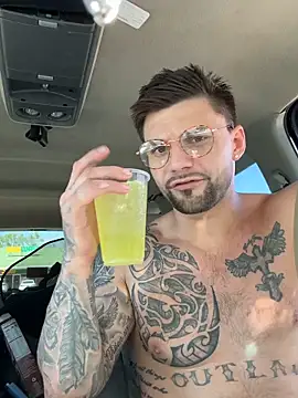 CaptHook931 online show from April 2026 07:20:02 PM