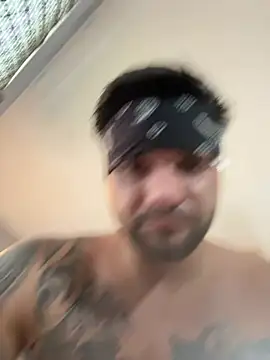 CaptHook931 online show from April 2026 07:07:02 PM