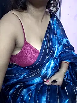 Snapshot of cutie_pei002 chatting on February 2026 06:09:02 PM cutie pei002 online show from February 2026 06:09:02 PM