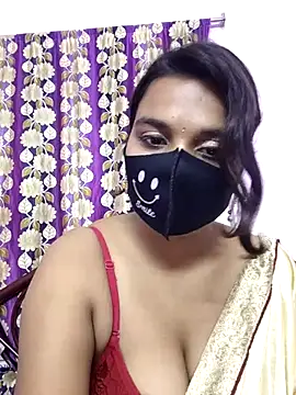 Snapshot of cutie_pei002 chatting on January 2026 04:35:02 PM cutie pei002 online show from January 2026 04:35:02 PM