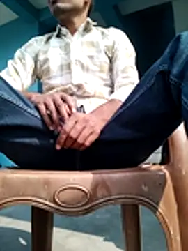 YourTarzan online show from November 2025 06:50:02 AM