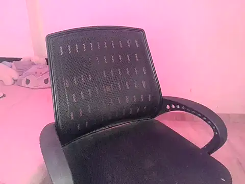 its siya  online show from April 2026 08:35:01 PM