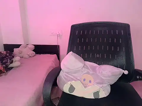 its siya  online show from April 2026 08:36:02 PM