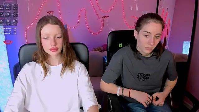 khloebeauty online show from April 2026 07:09:01 PM