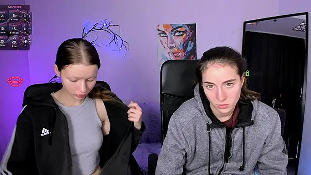 Snapshot of khloebeauty chatting on November 2025 08:13:02 PM khloebeauty online show from November 2025 08:13:02 PM