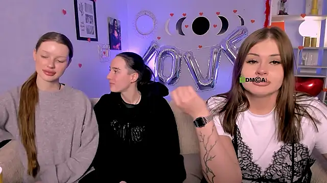 khloebeauty online show from February 2026 08:09:01 PM