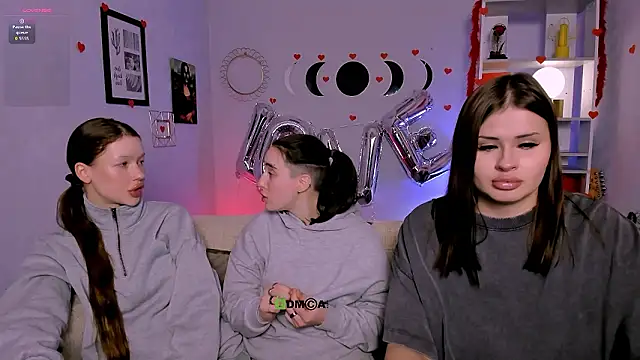 khloebeauty online show from February 2026 08:41:01 PM