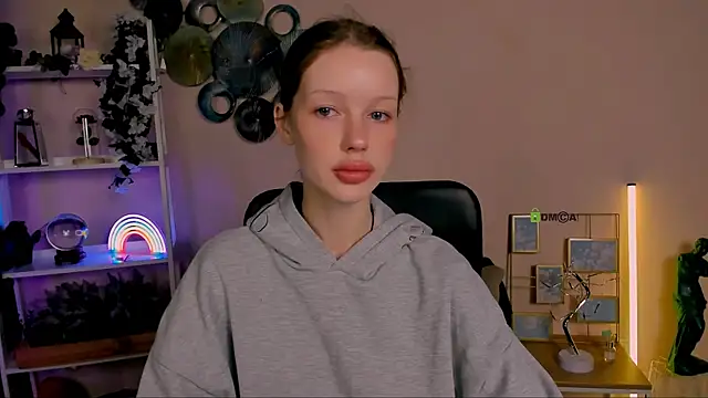 khloebeauty online show from May 2026 05:53:02 AM