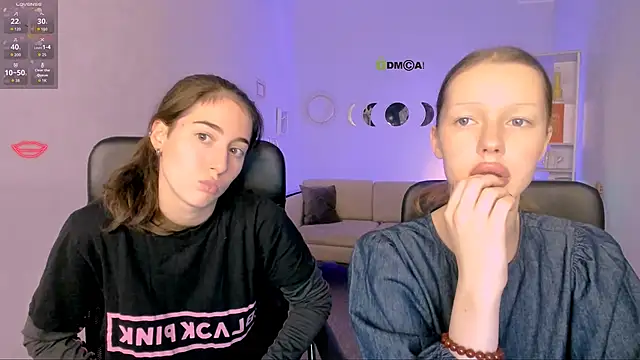 Snapshot of khloebeauty chatting on November 2025 08:08:01 PM khloebeauty online show from November 2025 08:08:01 PM