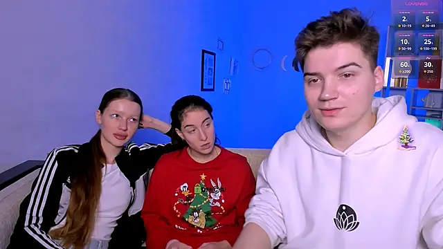 Snapshot of khloebeauty chatting on December 2025 08:21:01 PM khloebeauty online show from December 2025 08:21:01 PM