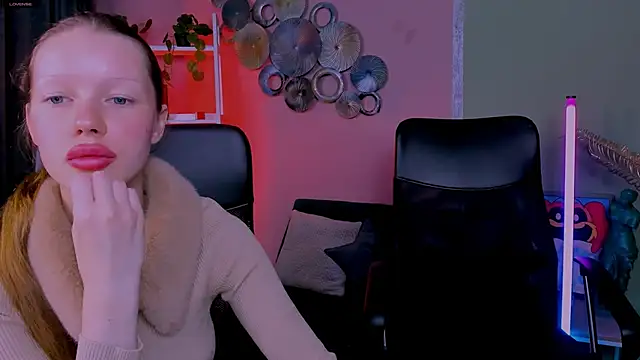 Snapshot of khloebeauty chatting on October 2025 07:04:01 PM khloebeauty online show from October 2025 07:04:01 PM