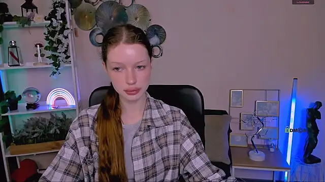 khloebeauty online show from May 2026 09:34:02 AM