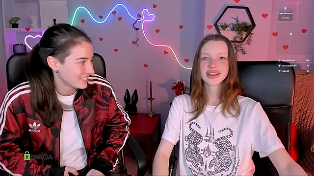 khloebeauty online show from April 2026 07:21:02 PM