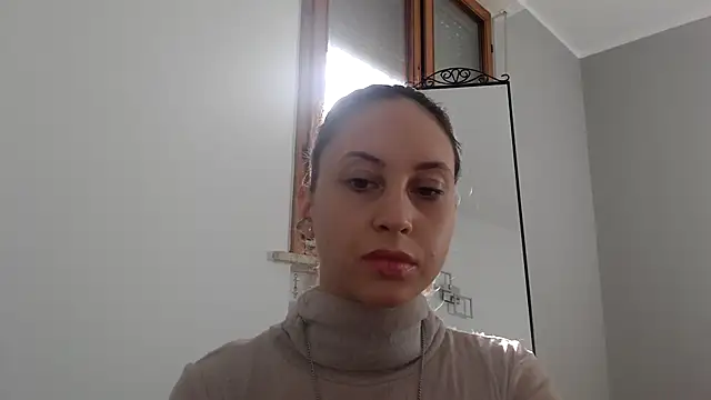 Snapshot of L_Sofia chatting on September 2025 02:45:01 PM L Sofia online show from September 2025 02:45:01 PM