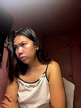 Snapshot of aniya_04 chatting on October 2025 09:15:01 PM aniya 04 online show from October 2025 09:15:01 PM