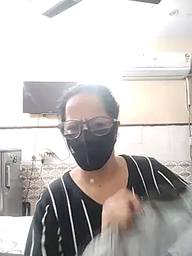 meenu bhabhi547 online show from December 2025 03:05:01 AM