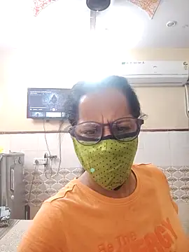 meenu bhabhi547 online show from October 2025 02:00:02 AM